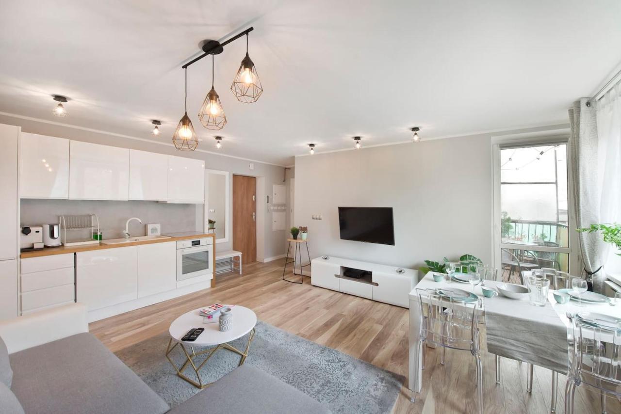 Stay Hip In Vibrant Centrally Located Apartment In Old Town Gdansk Ngoại thất bức ảnh