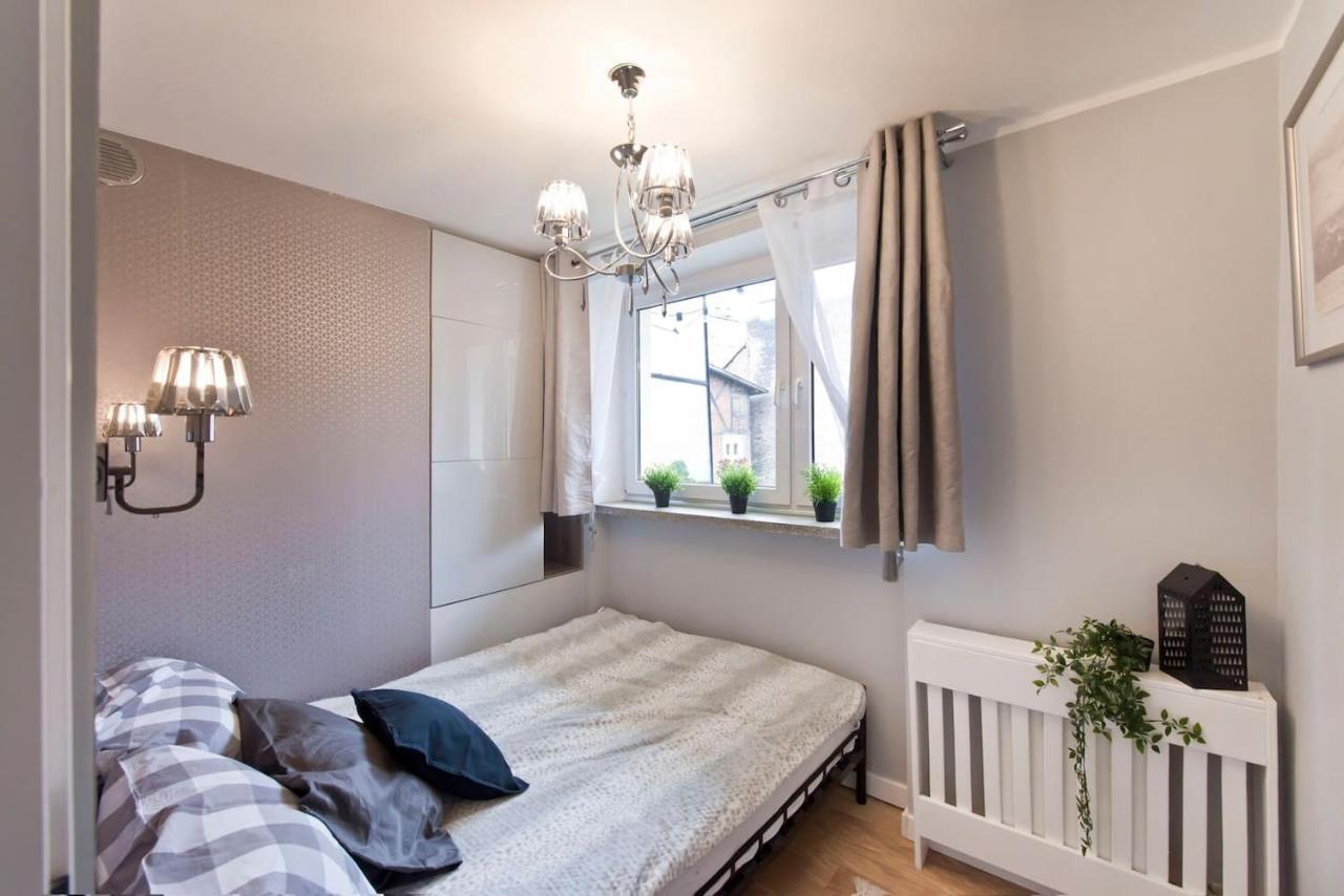 Stay Hip In Vibrant Centrally Located Apartment In Old Town Gdansk Ngoại thất bức ảnh