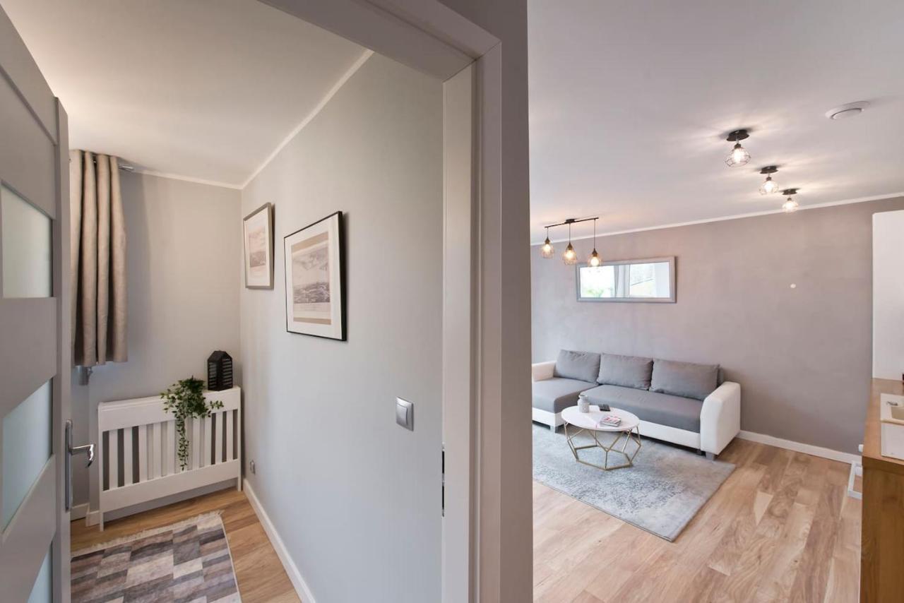 Stay Hip In Vibrant Centrally Located Apartment In Old Town Gdansk Ngoại thất bức ảnh