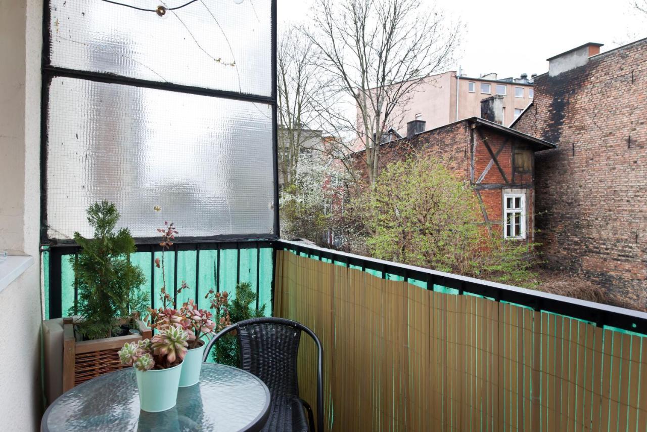 Stay Hip In Vibrant Centrally Located Apartment In Old Town Gdansk Ngoại thất bức ảnh