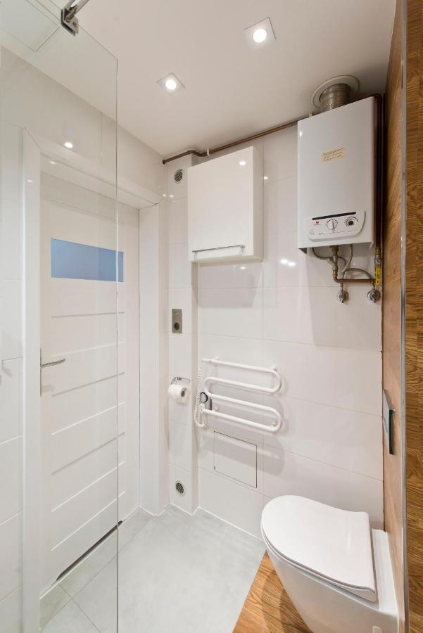 Stay Hip In Vibrant Centrally Located Apartment In Old Town Gdansk Ngoại thất bức ảnh