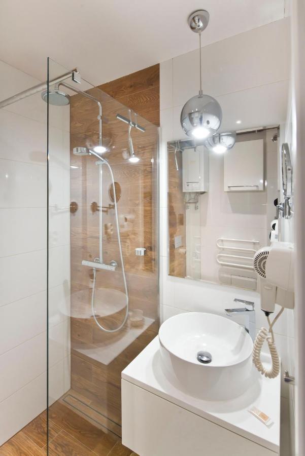 Stay Hip In Vibrant Centrally Located Apartment In Old Town Gdansk Ngoại thất bức ảnh
